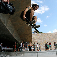 Andrés Moral, Pop Shove It Tailgrab - Photo: Albert Crespi